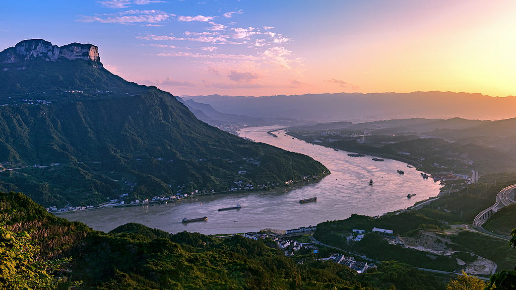 宜昌谱写新叙事:长江大保护与高质量发展如何相互成就 第3张 宜昌谱写新叙事:长江大保护与高质量发展如何相互成就 第3张